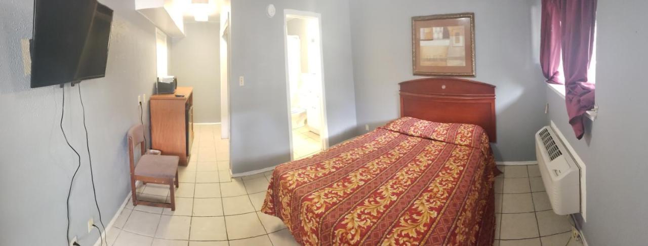 Home Suites San Antonio Exterior foto